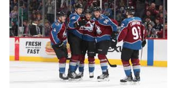 Colorado Avalanche opretholder fire lige sejre
